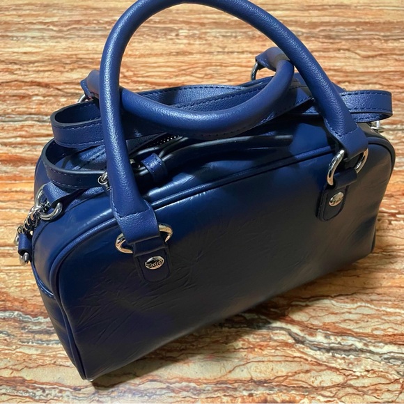 Juicy Couture - Picture 6 of 10